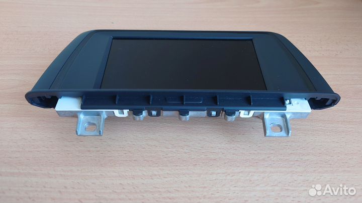 Дисплей entry BMW F30