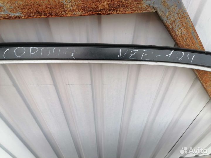 Продам дверь Toyota corolla