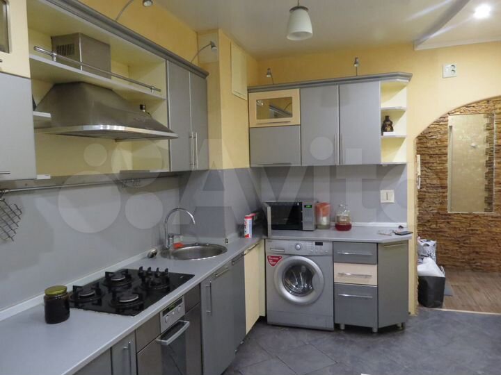 3-к. квартира, 65,2 м², 5/10 эт.