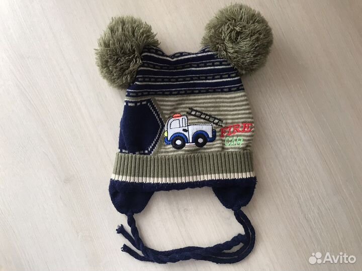 Шапка детская на 1-1,5 года весна/осень