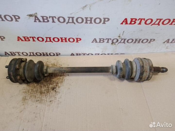 Полуось привод задний правый Mercedes-Benz 190