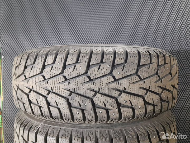 Yokohama Ice Guard Stud IG55 225/60 R17