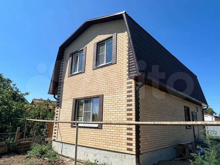 Дом 110 м² на участке 4 сот.