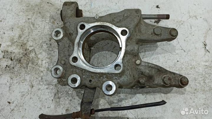 Кулак задний левый Хонда