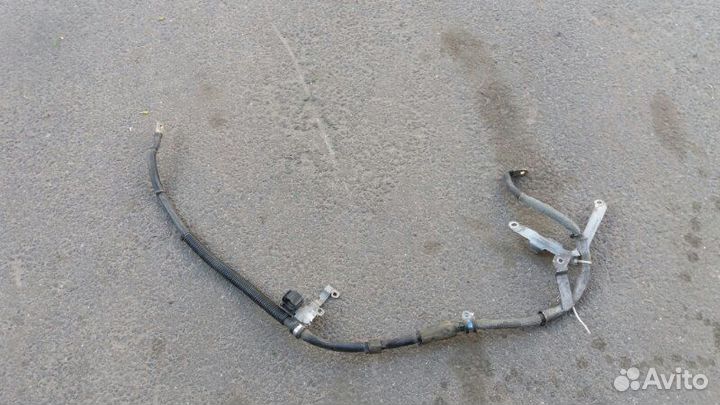 Провод стартера силовой VW Touareg I 3.2 2002-2010