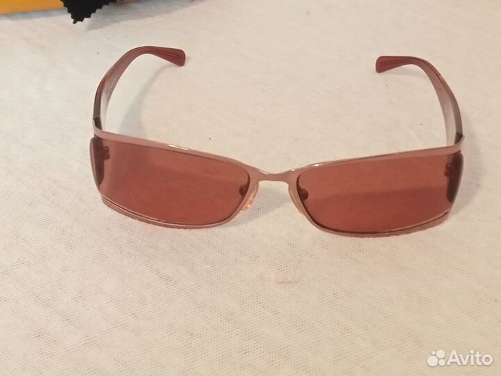 Солнцезащитные очки Etro