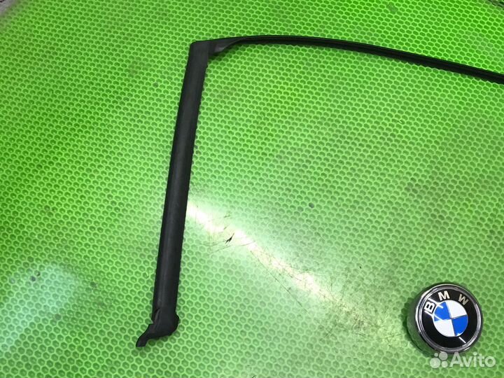 Уплотнитель двери задний правый Bmw 5 F10