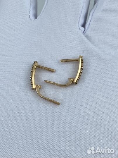 Золотые Серьги 585 пробы с бриллиантами. Рассрочка