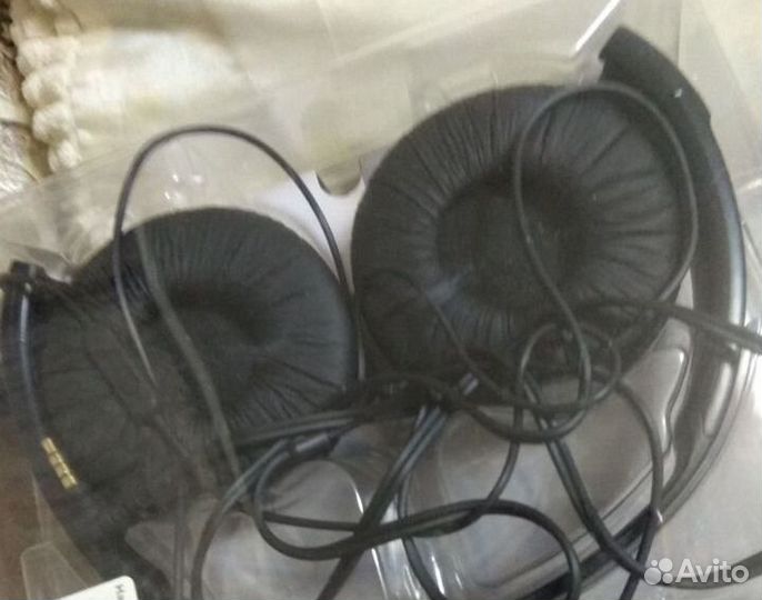 Наушники проводные