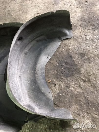 Подкрылок задний Бмв X5 E70 BMW Левый Правый Локер