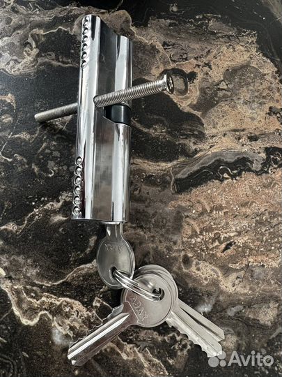 Личинка для замка