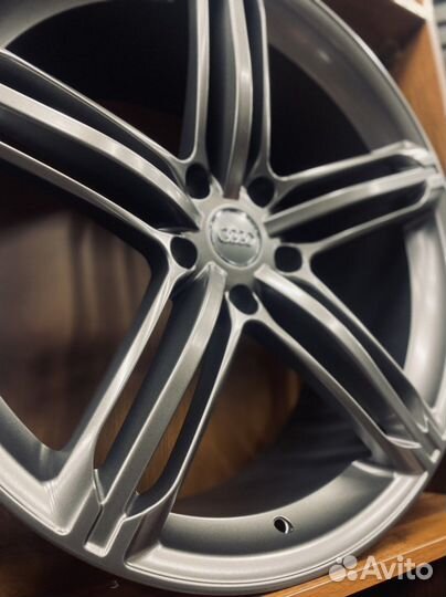 Диски R22 5x130 для Audi Q7
