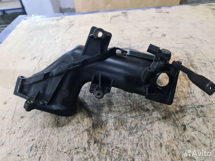 Воздуховод впускного коллектора Mercedes OM642