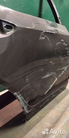 Задняя дверь Toyota Corolla 180