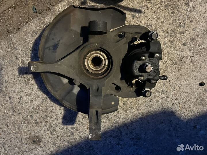 Кулак поротный mitsubishi colt