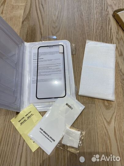 Стекло на iPhone