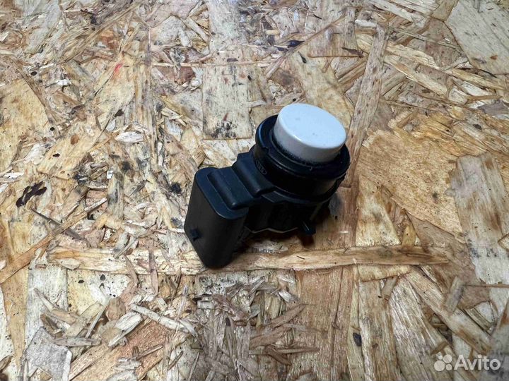 Датчик парктроника BMW F22/F23 рестайлинг (2017—20