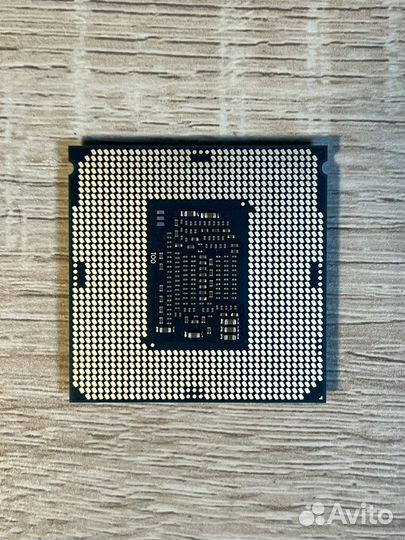 Intel Core i3-8100, в идеале