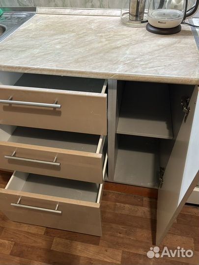 Кухонный гарнитур