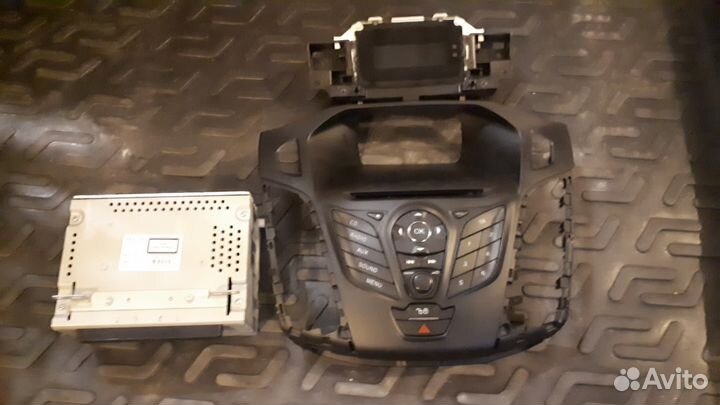 Головное устройство Форд Фокус 3 2012