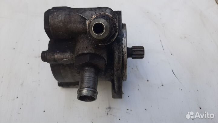 Насос гур detroit 14
