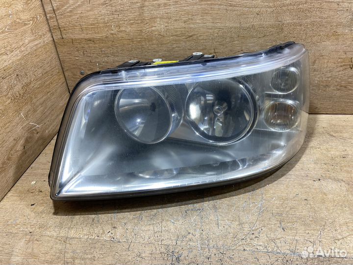 Фара передняя левая VW Transporter T5 142186