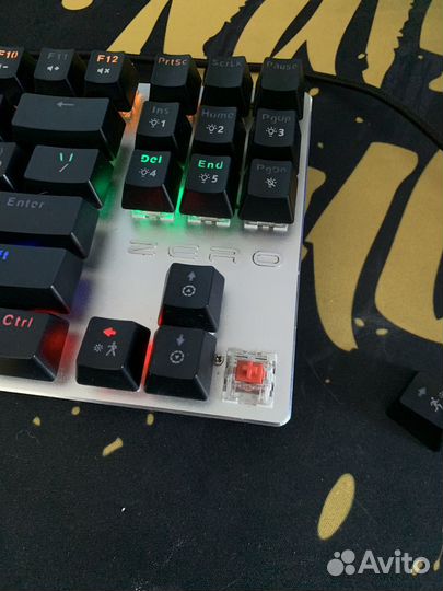 Механическая клавиатура zero