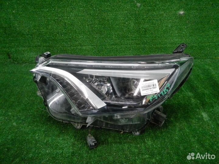 Фара левая Toyota RAV4