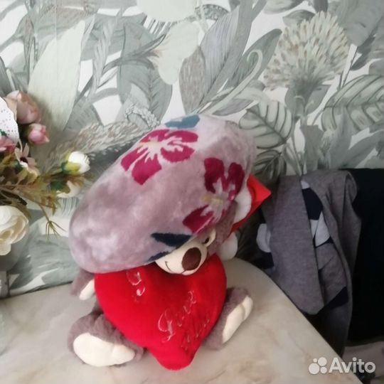 Берет женский