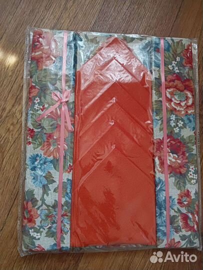 Льняной комплект столового белья. Новый