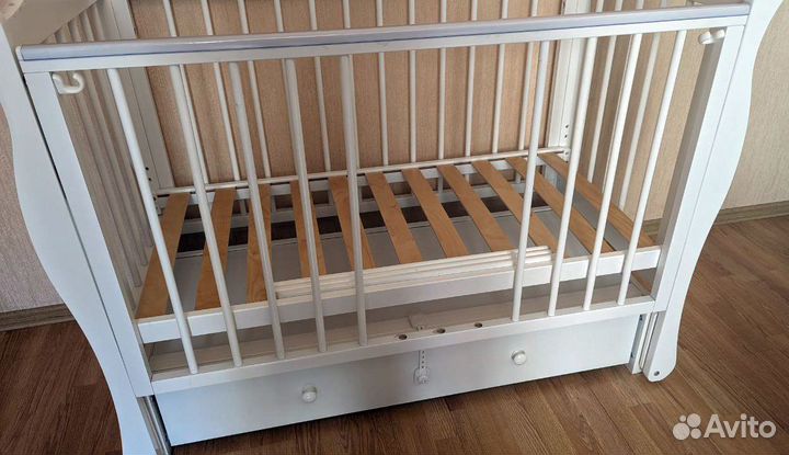 Кроватка детская, Красная звезда