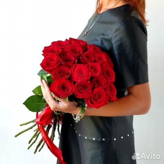 Букет из 25 роз с доставкой