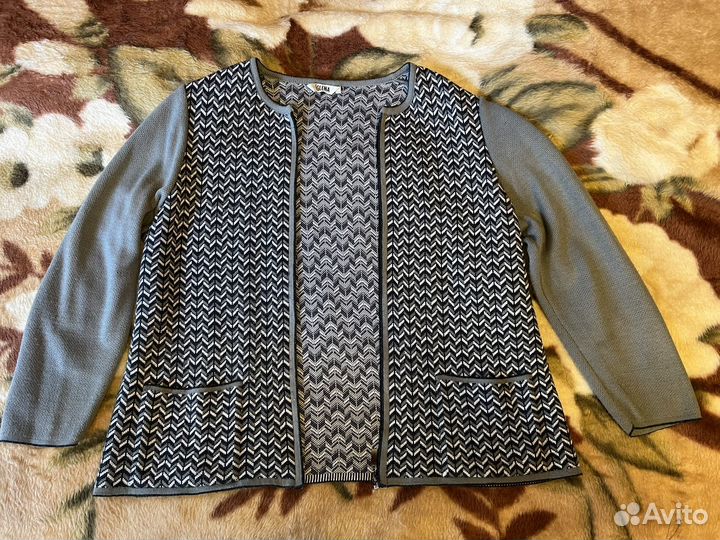 Кофта на молнии пиджак теплый