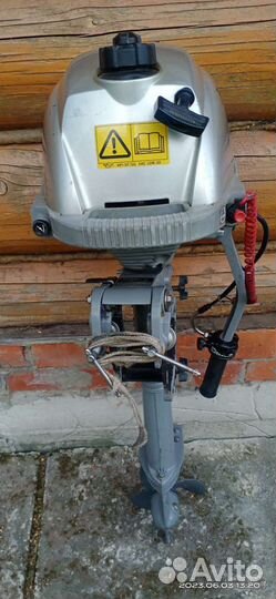 Лодочный мотор Honda 2