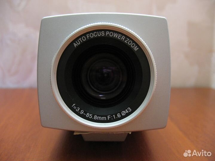 Цветная цифровая видеокамера TZH2201DP(R)