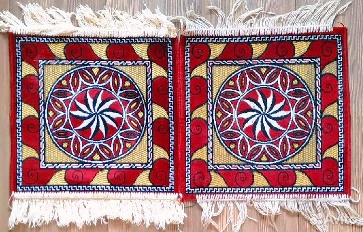 Накидки разные, в т.ч. сидушки на табурет или стул