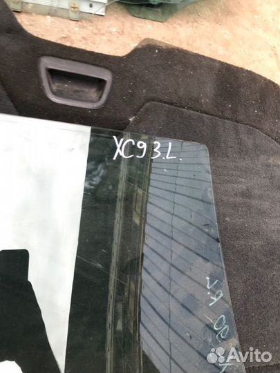 Стекло двери заднее левое Volvo Xc90