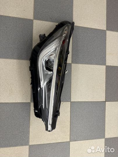Фара правая Infiniti QX50 (J55) 260105NS0A