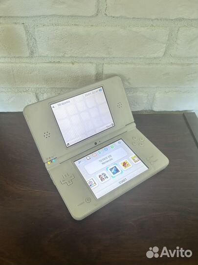 Nintendo DSi XL прошитая 32Gb