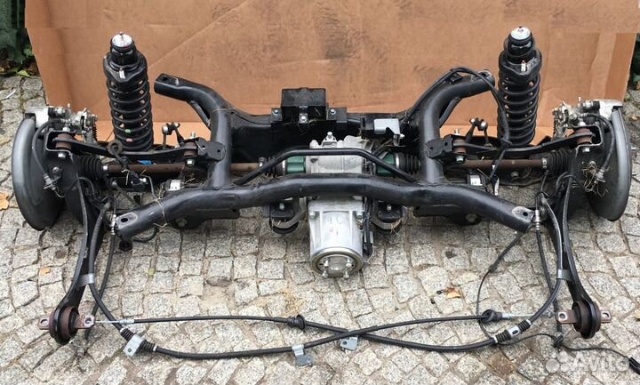 1 Задний подрамник Mitsubishi Outlander XL