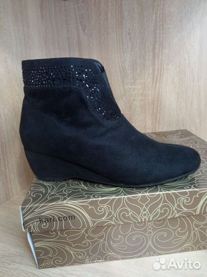 Новые сапоги женские