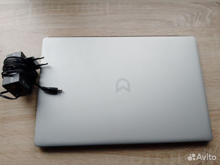 Ноутбук Irbis NB500