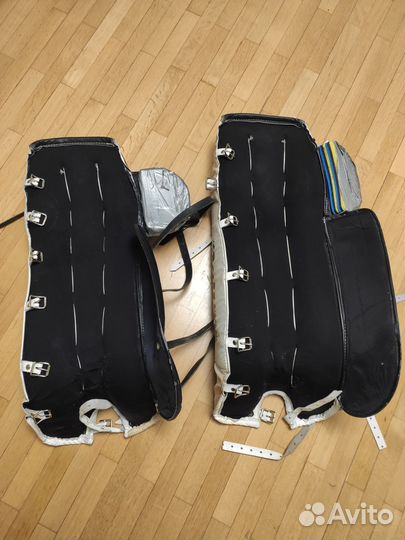 Вратарские щитки Pallas