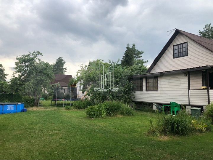 Дом 55 м² на участке 10 сот.