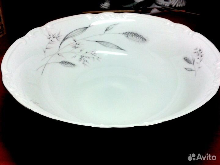 Набор тарелок