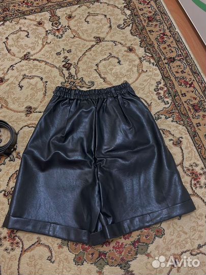 Шорты женские