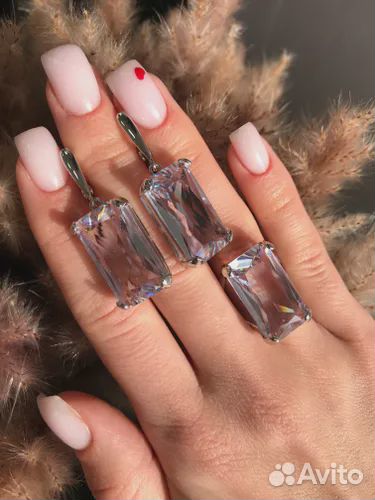 Комплект серьги и кольцо крупный камень