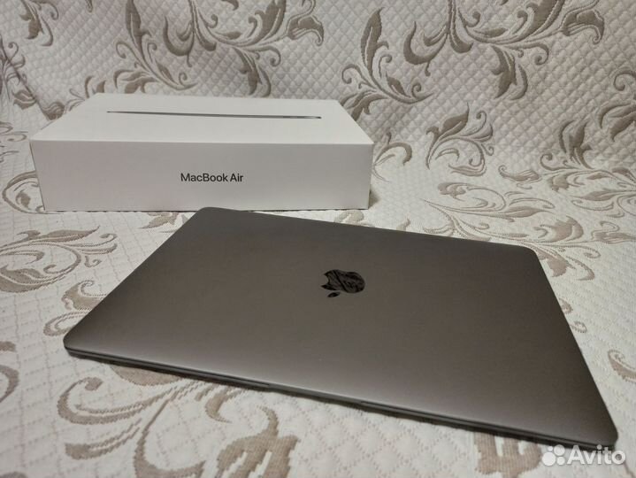 Apple MacBook Air 13 m1