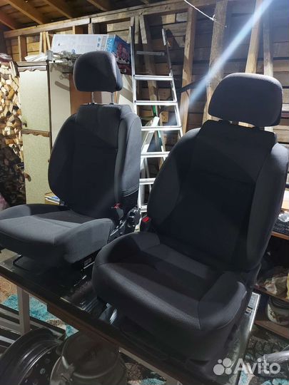 Седушки на автомобиль