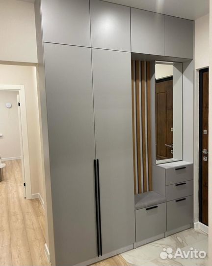 Распашной шкаф на заказ